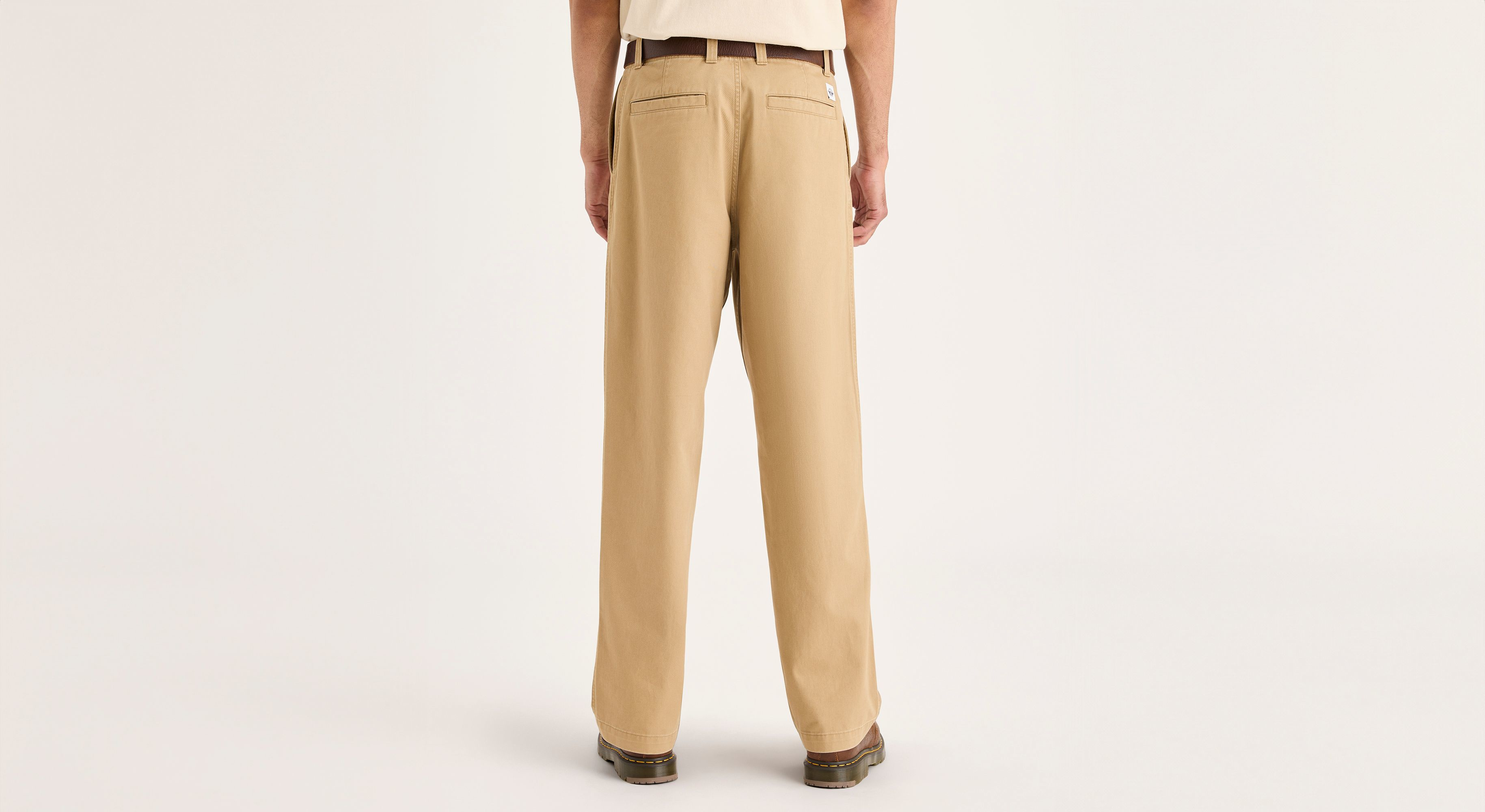 Eighty-Six Alpha Chino Pants, Loose Fit - Dockers®