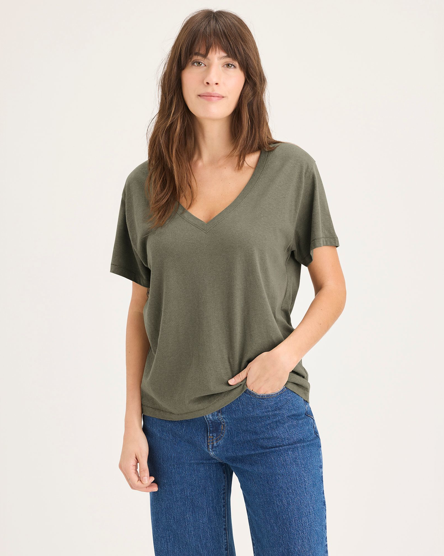 Front view of model wearing Camo Women's Deep V-Neck Tee Shirt.