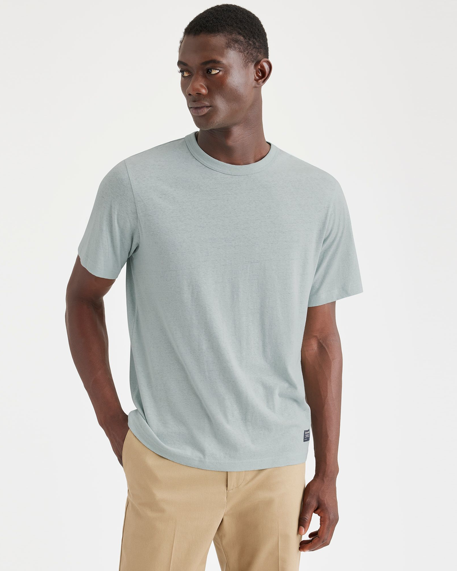 Front view of model wearing Harbor Gray Men's Regular Fit Original Tee Shirt.