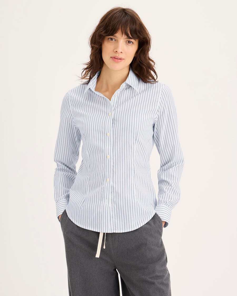 Front view of model wearing Lucent White Signature Shirt with Stain Defender®, Slim Fit.