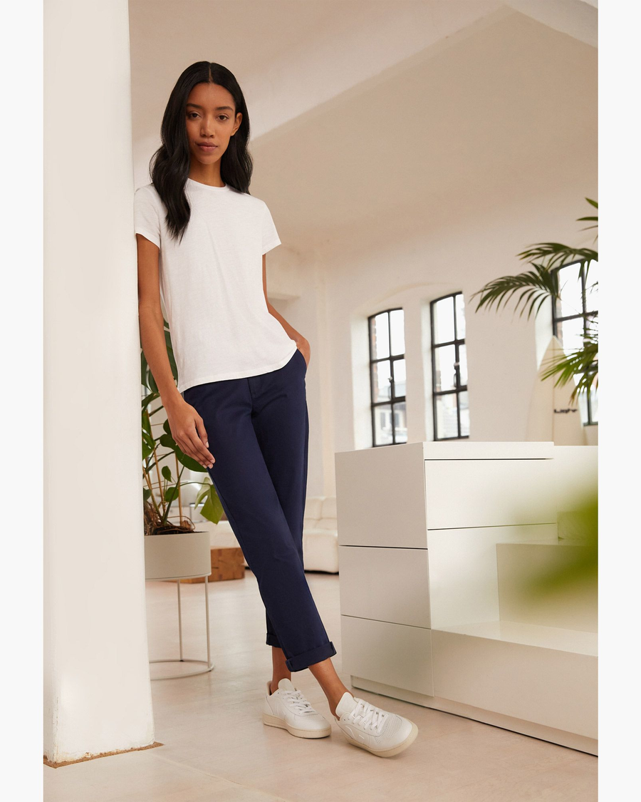 Front view of model wearing Paper White Favorite Tee Shirt, Slim Fit.