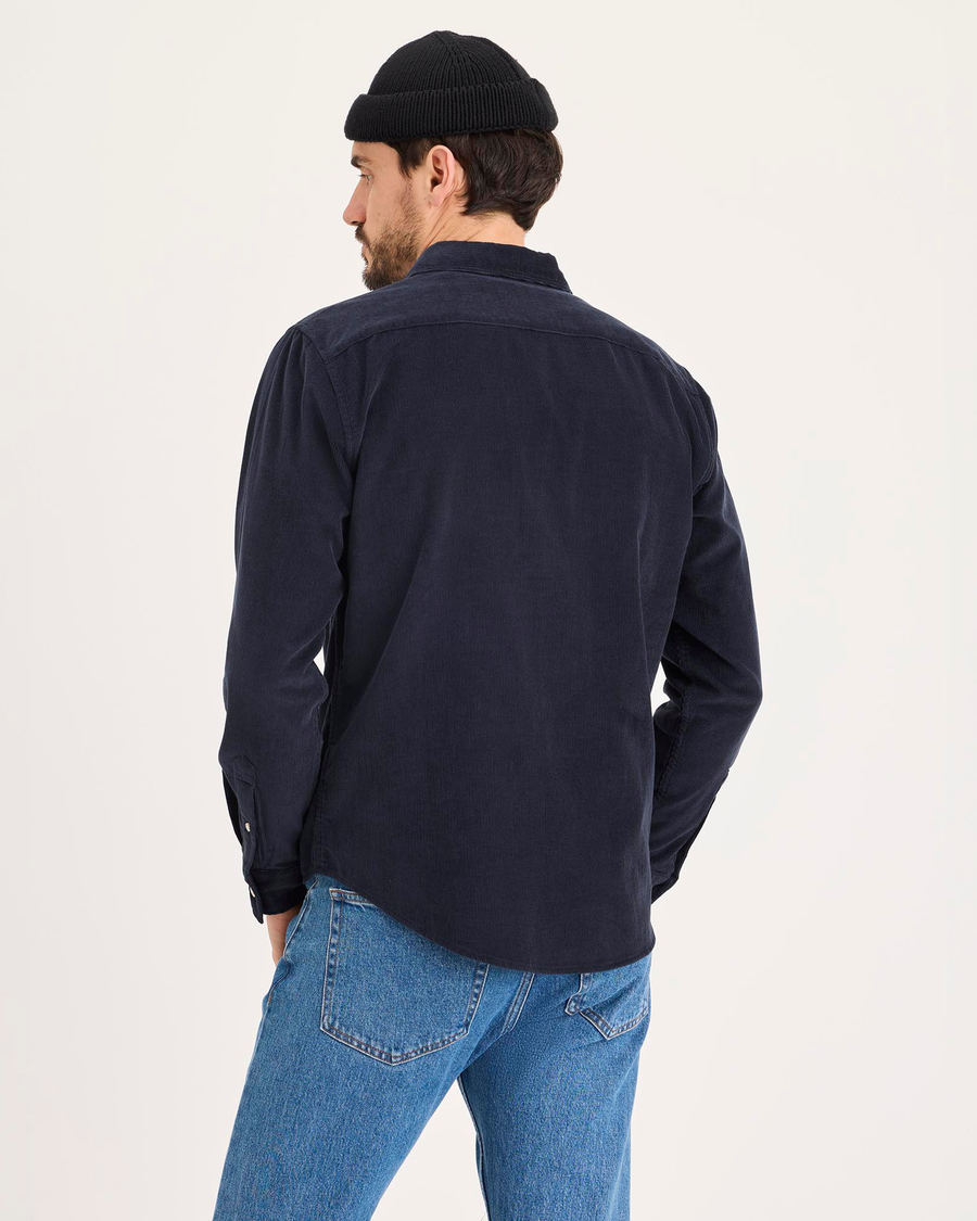 Back view of model wearing Total Eclipse Ultimate Shirt Long Sleeve, Regular Fit.